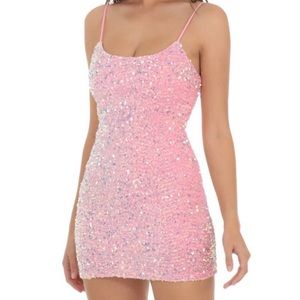 Lucy in the sky Iridescent Sequin Bodycon Dress in Pink